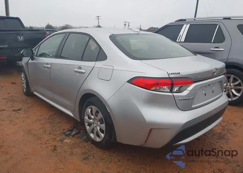 2020 Toyota Corolla Le z USA, uszkodzony, nr VIN JTDEPRAE5LJ014765